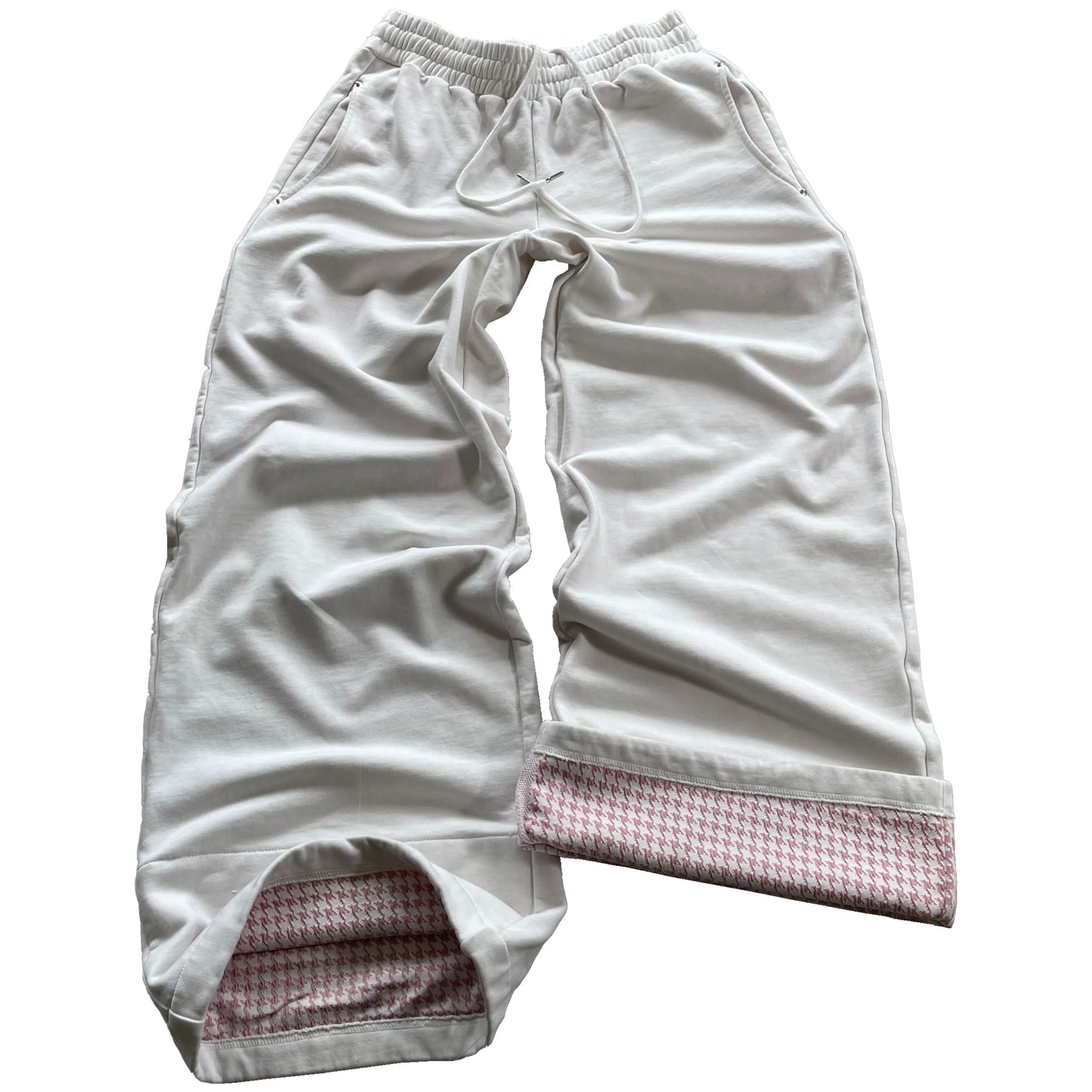 LAZY PLAID SWEATS