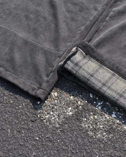 LAZY PLAID SWEATS